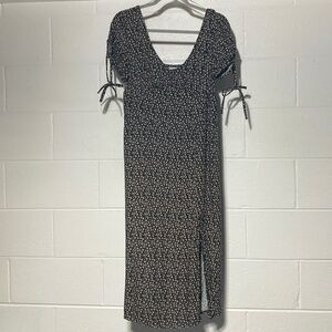 Arizona Jeans Co. Midi Floral Dress. Juniors size L